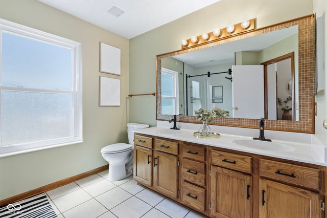 8897 Tanner Drive, Fishers, IN 46038