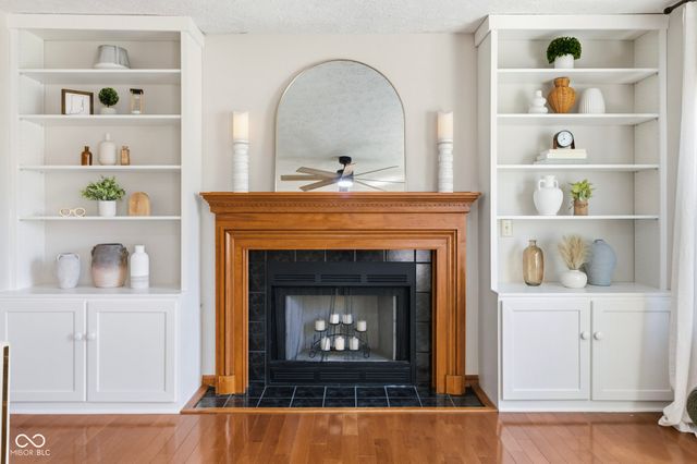 8897 Tanner Drive, Fishers, IN 46038