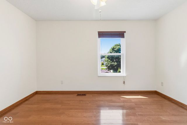 8897 Tanner Drive, Fishers, IN 46038