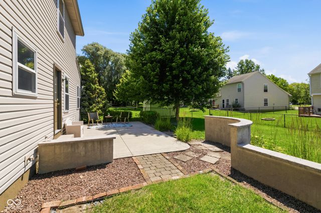 8897 Tanner Drive, Fishers, IN 46038