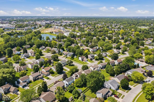 8897 Tanner Drive, Fishers, IN 46038
