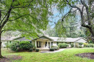 415 Vanderbilt Road, Asheville, NC 28803