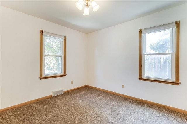 1426 E Salome Ln, Wichita, KS 67216