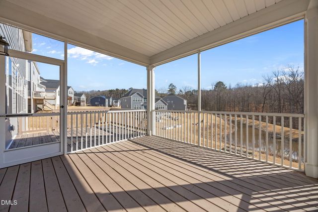 160 Cramerton Drive, Holly Springs, NC 27540