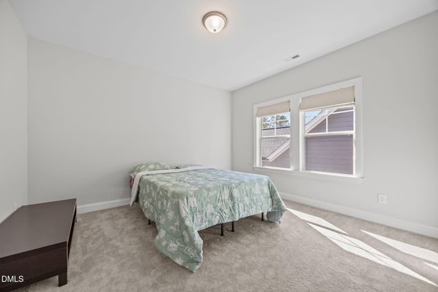 160 Cramerton Drive, Holly Springs, NC 27540