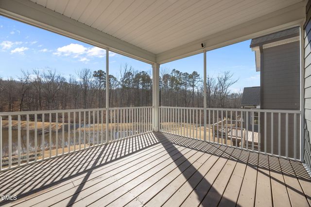 160 Cramerton Drive, Holly Springs, NC 27540