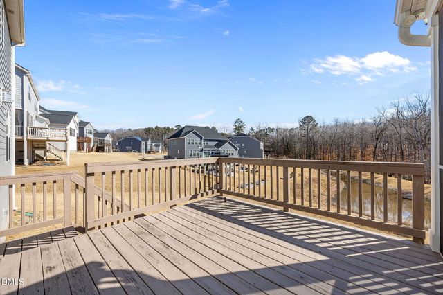 160 Cramerton Drive, Holly Springs, NC 27540