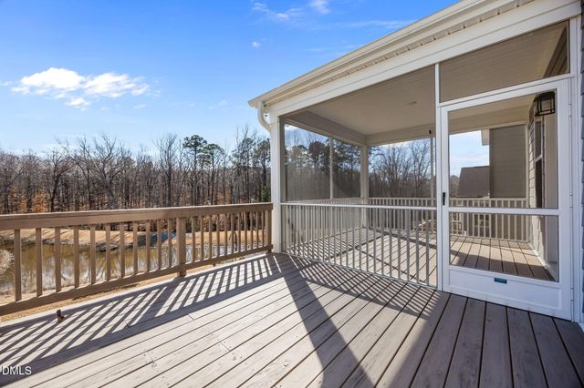 160 Cramerton Drive, Holly Springs, NC 27540