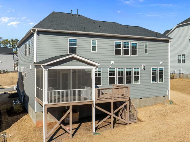 160 Cramerton Drive, Holly Springs, NC 27540