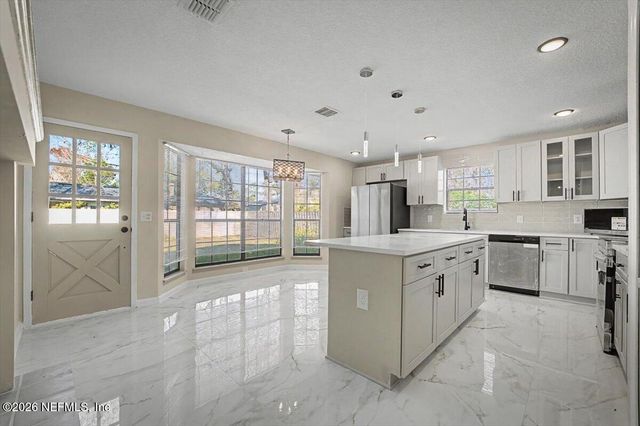 467 KEVIN Drive, Orange Park, FL 32073