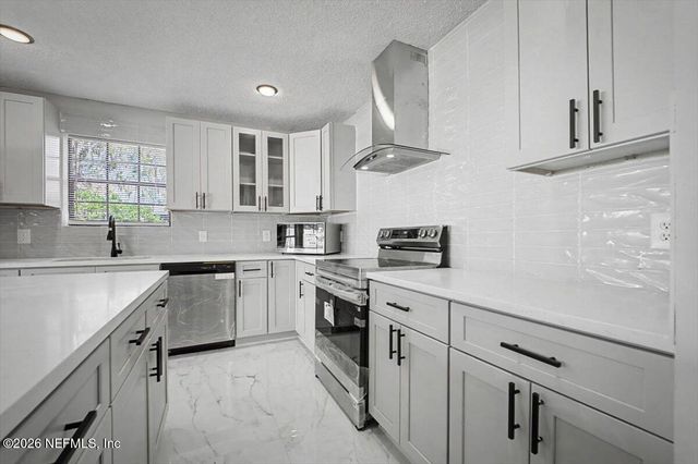 467 KEVIN Drive, Orange Park, FL 32073