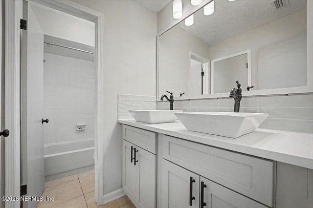 467 KEVIN Drive, Orange Park, FL 32073