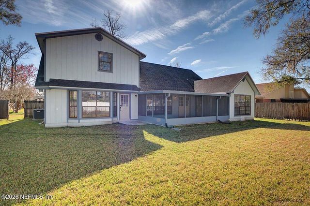 467 KEVIN Drive, Orange Park, FL 32073