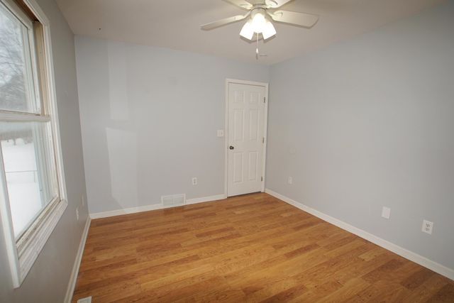 1987 Summerset Drive 1, Muskegon Twp, MI 49442