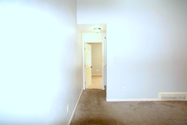 1987 Summerset Drive 1, Muskegon Twp, MI 49442