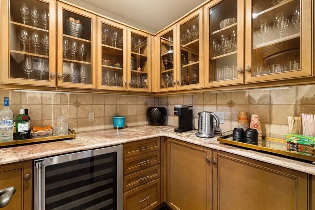 15 Calle Ojitos, Santa Fe, NM 87506
