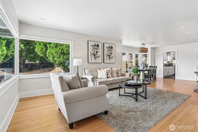 3736 NE 153rd Street, Lake Forest Park, WA 98155