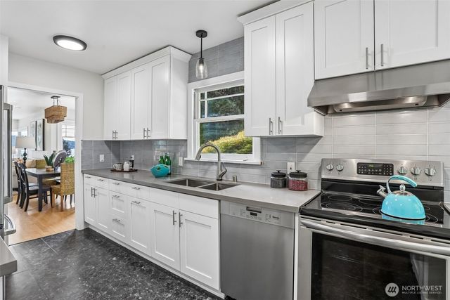3736 NE 153rd Street, Lake Forest Park, WA 98155