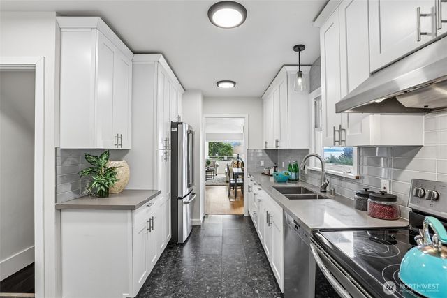 3736 NE 153rd Street, Lake Forest Park, WA 98155