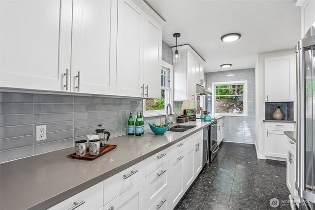 3736 NE 153rd Street, Lake Forest Park, WA 98155