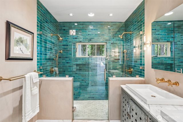 3736 NE 153rd Street, Lake Forest Park, WA 98155