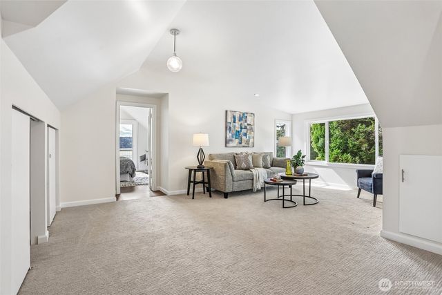 3736 NE 153rd Street, Lake Forest Park, WA 98155