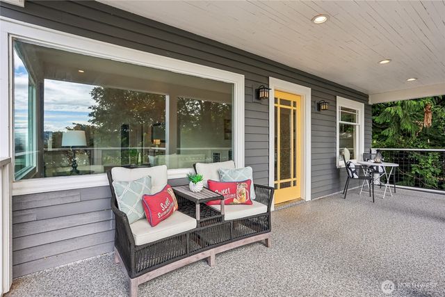 3736 NE 153rd Street, Lake Forest Park, WA 98155