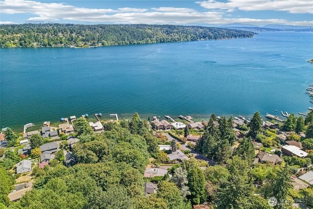 3736 NE 153rd Street, Lake Forest Park, WA 98155