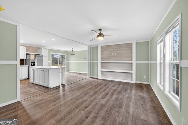 720 Woodland Circle, Loganville, GA 30052