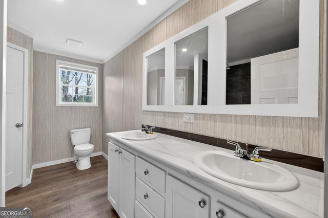 720 Woodland Circle, Loganville, GA 30052