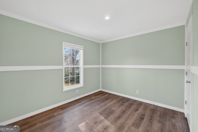 720 Woodland Circle, Loganville, GA 30052