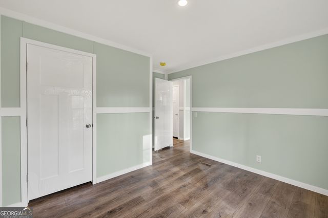 720 Woodland Circle, Loganville, GA 30052