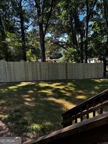 720 Woodland Circle, Loganville, GA 30052