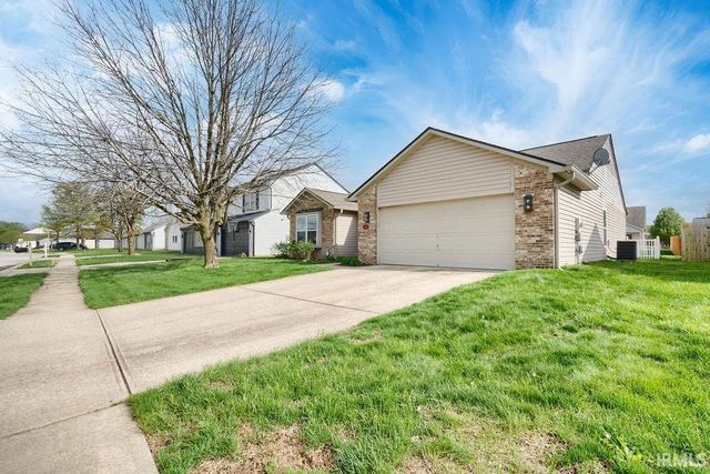911 SHORE BEND Boulevard, Kokomo, IN 46902