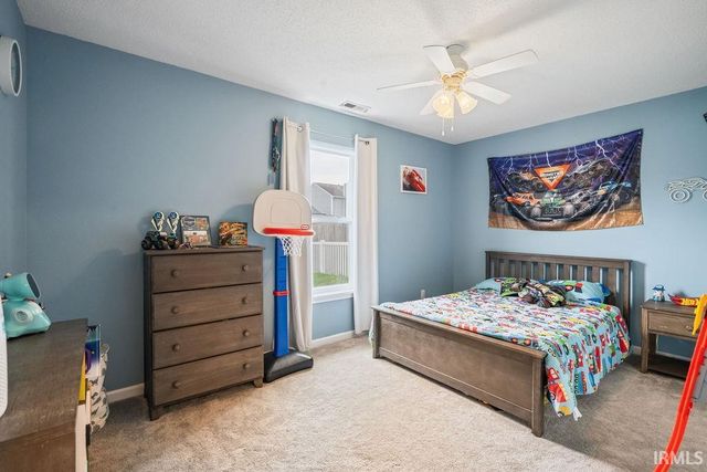 911 SHORE BEND Boulevard, Kokomo, IN 46902