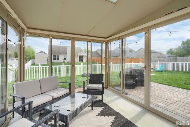 911 SHORE BEND Boulevard, Kokomo, IN 46902