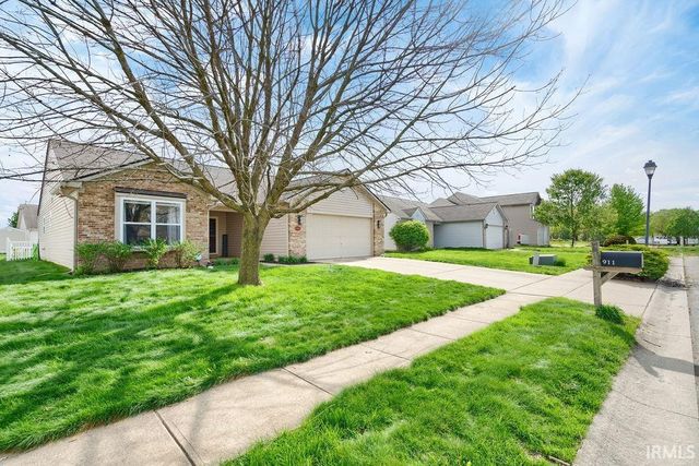 911 SHORE BEND Boulevard, Kokomo, IN 46902