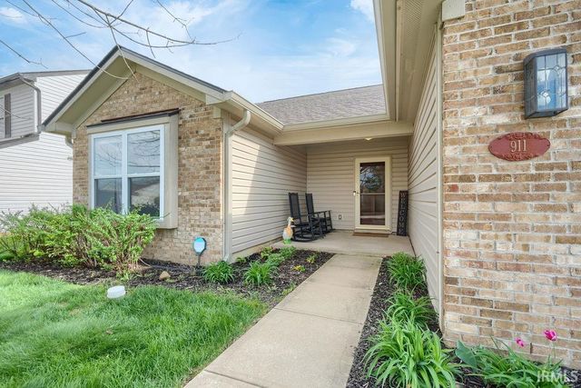 911 SHORE BEND Boulevard, Kokomo, IN 46902