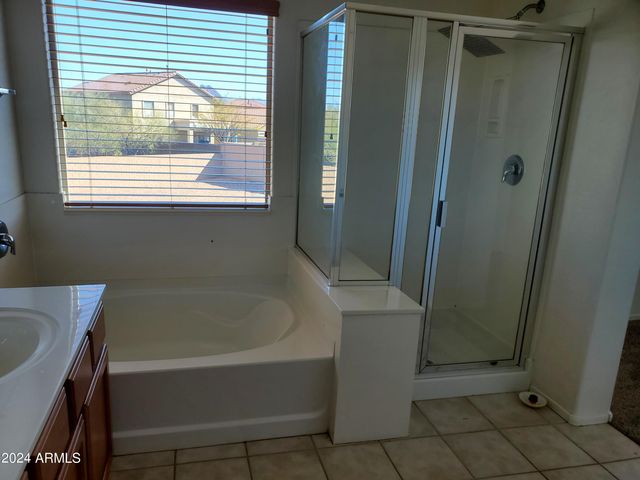 4608 W CROSSWATER Way, Phoenix, AZ 85086