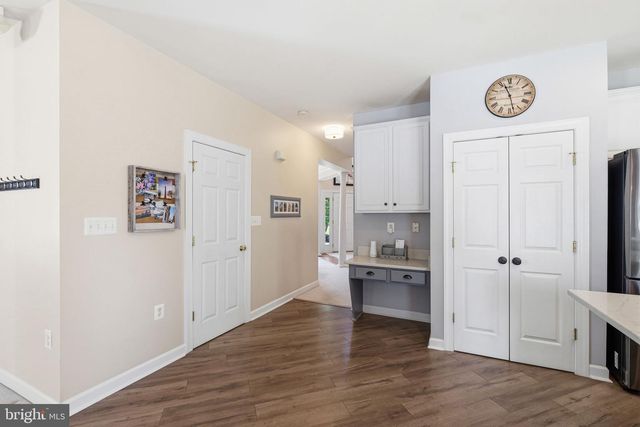 43299 HEATHER LEIGH CT, Ashburn, VA 20147