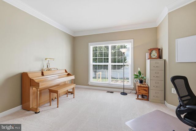 43299 HEATHER LEIGH CT, Ashburn, VA 20147