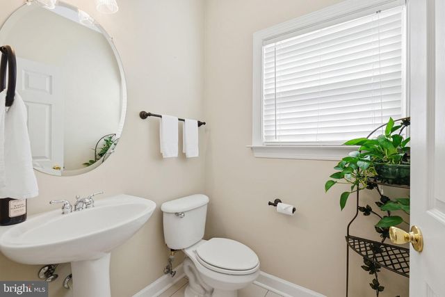 43299 HEATHER LEIGH CT, Ashburn, VA 20147