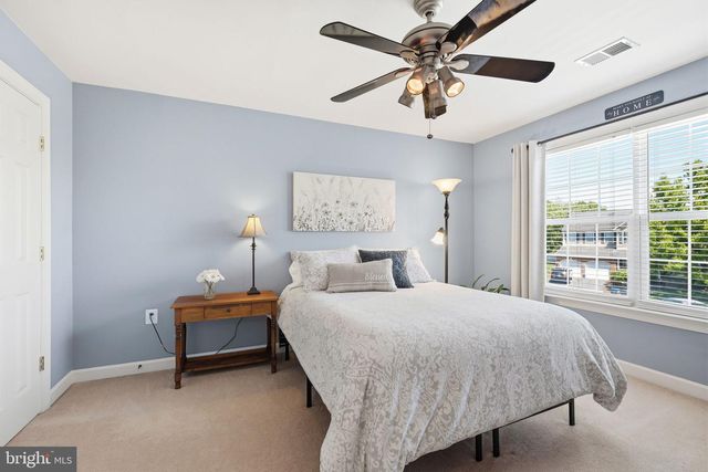 43299 HEATHER LEIGH CT, Ashburn, VA 20147