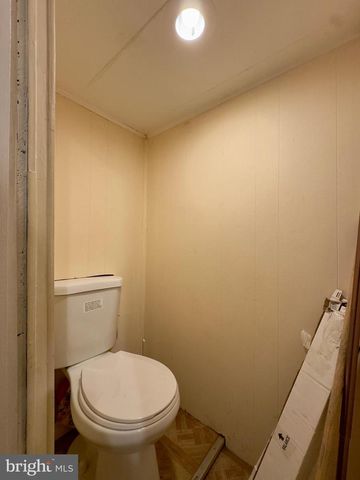 1243 S GRANTLEY ST, Baltimore, MD 21229