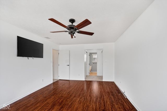 8210 Castleton Boulevard, Indianapolis, IN 46256