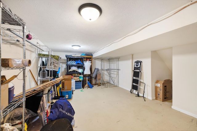 8210 Castleton Boulevard, Indianapolis, IN 46256