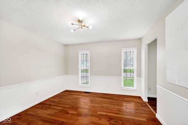 8210 Castleton Boulevard, Indianapolis, IN 46256