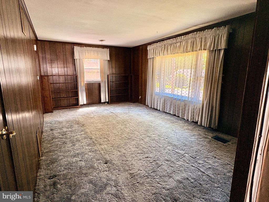 Image 5 of property listing at 59 MOYER DR, Aberdeen, MD 21001