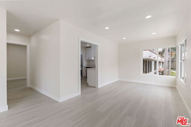 7127 Ramsgate Avenue, Los Angeles, CA 90045