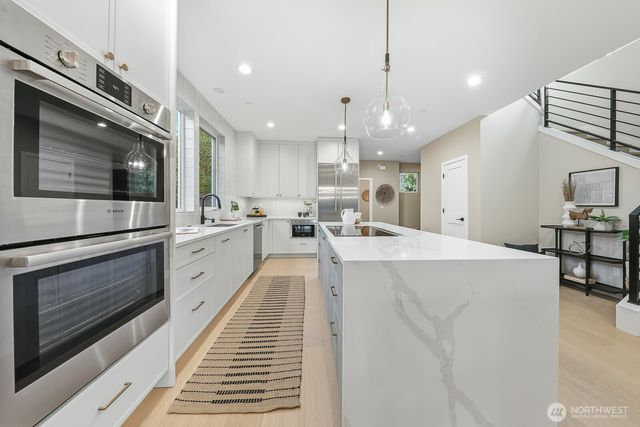 11217 NE 95th Street, Kirkland, WA 98033